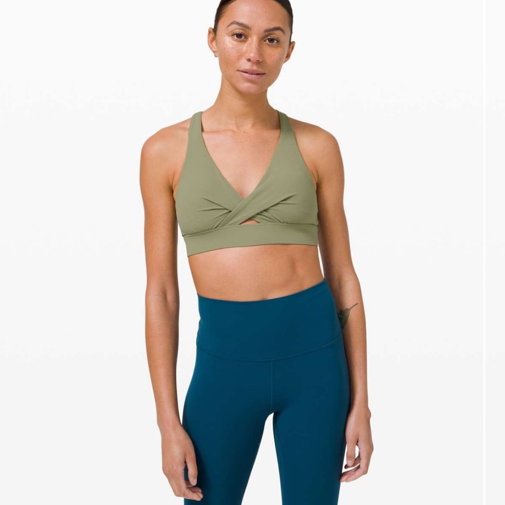 Lululemon Sweet Awakenings Bra *Light Support B/C Rosemary Green Sz 8
